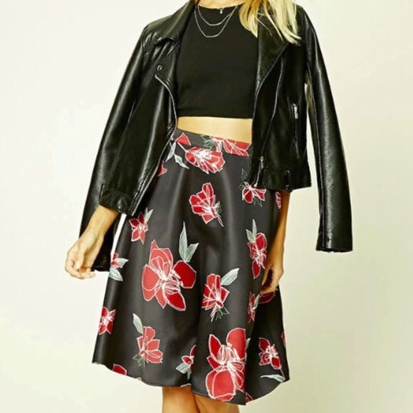 Forever 21 Dresses & Skirts - Black & Red Floral Print Flared Midi Skirt